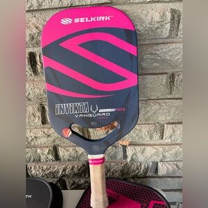 Selkirk Invikta Vanguard power air mid weight!